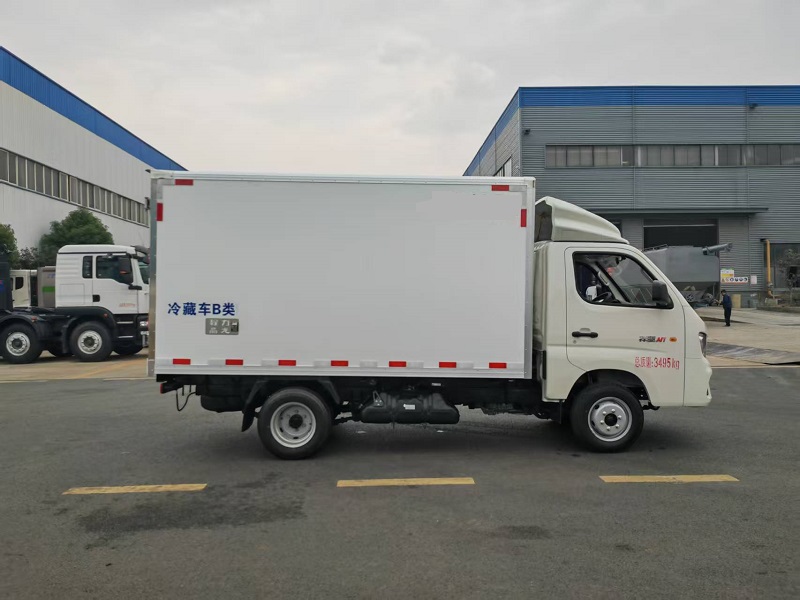 foton Brand Refrigerated Truck 10 Cubic Refrigerated Trucks Vegetable Transport Vehicle