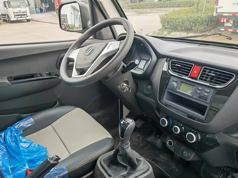 foton Brand Refrigerated Truck 10 Cubic Refrigerated Trucks Vegetable Transport Vehicle