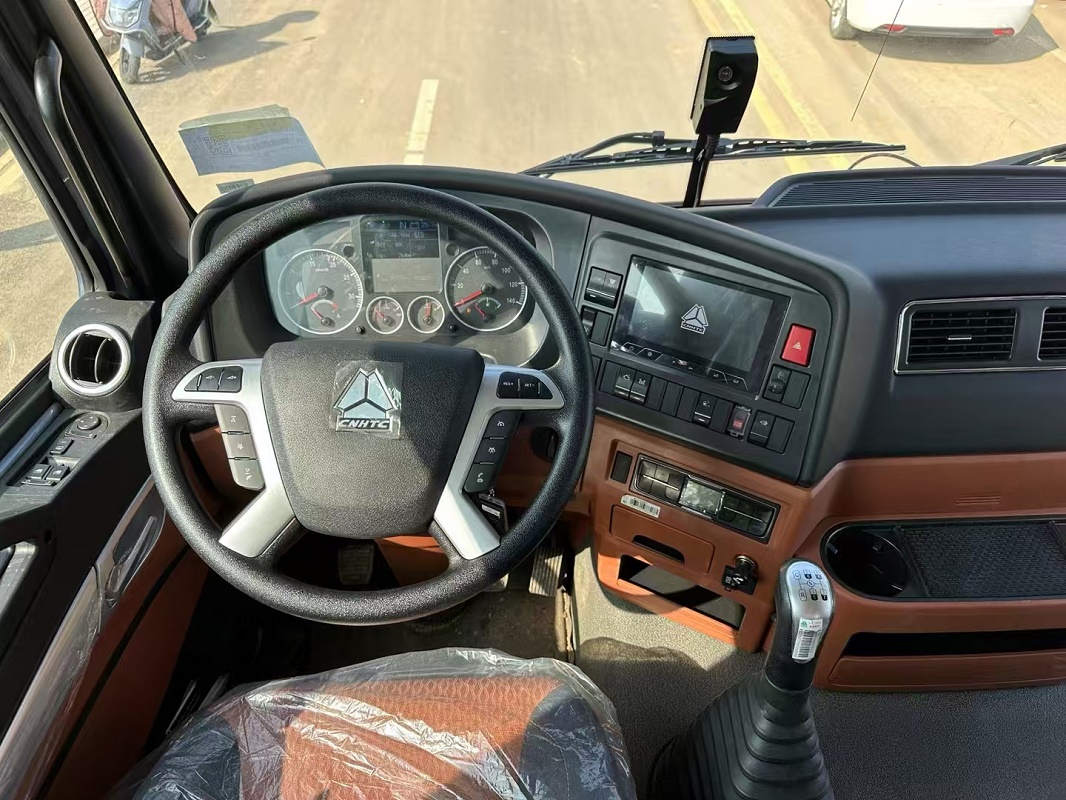 400HP 6X4 Sinotruk HOWO Best Price Straight Arm Mounted Lifting Crane 8-16 Ton Truck for Sale