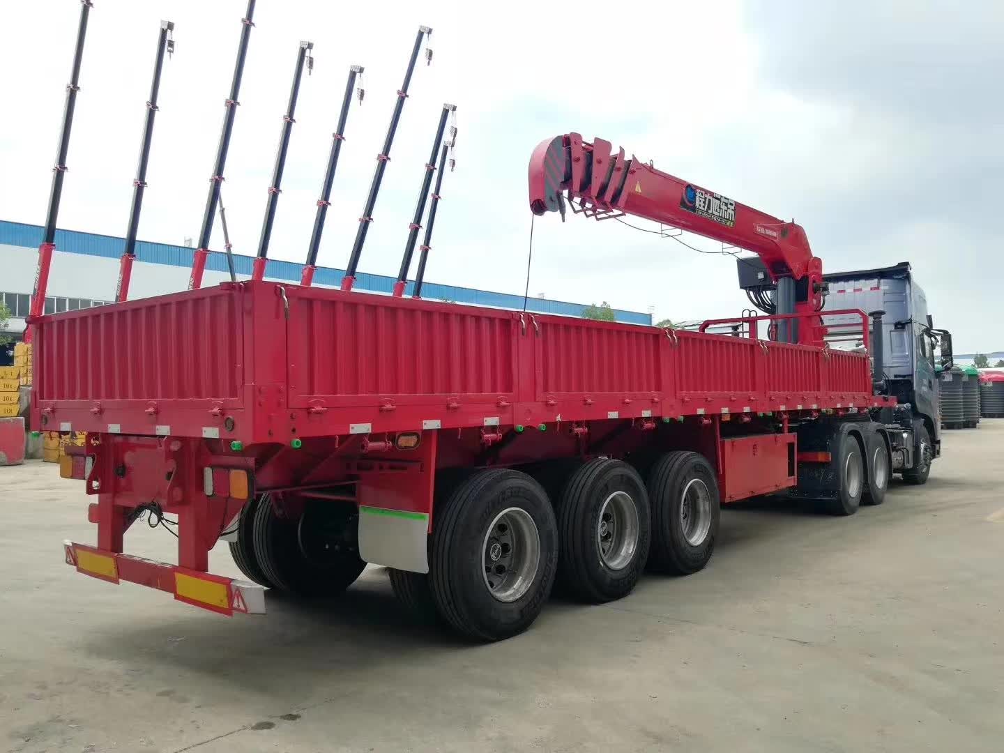 Dongfeng Tianlong Traction Headband Semi trailer 16 ton Truck mounted Crane