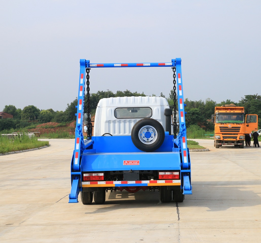 Shacman Dongfeng Low Price New small-scale 8m3 10cbm 6m3 Swing Arm Garbage Truck 4X2 Skip Loader Waste Collection Vehicle