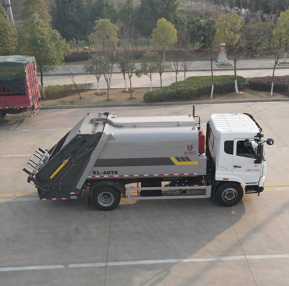 Manufacture Sinotruk RHD or LHD 15cbm Garbage Compactor Truck for Wastement Compression