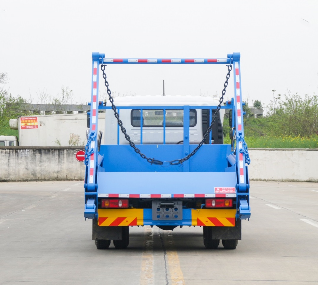 Right Hand Drive HOWO Dongfeng 8m3 10m3 5m3 6m3 Swing Arm Garbage Truck in Stock with Cheap Price