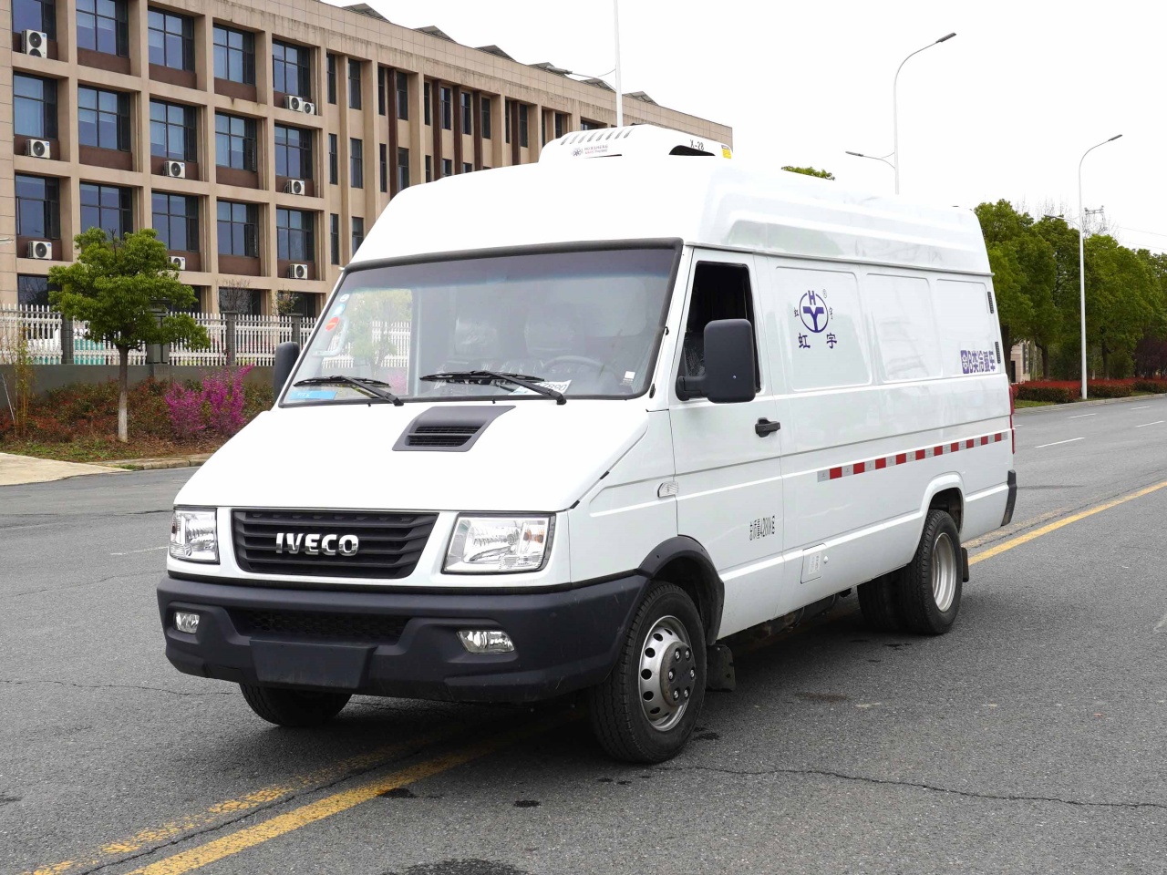 Iveco 3 Tons Temperature Controlled Truck with Carrier Thermoking Brand Refrigeration Unit