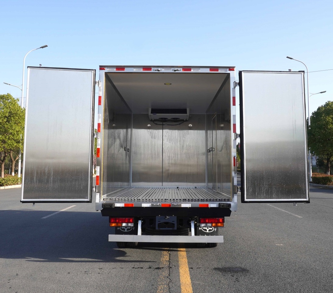 Shacman Hot Sale Euro 3 Food Truck Refrigerator Saudi Arabia Refrigerated Truck Refrigerated Truck for Frozen Food Transport