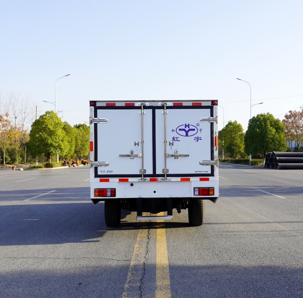 ISUZU Pickup Cheap Price Refrigerated Van Truck EURO 2 3 4 5 LHD RHD Frozen Foods Dairy Fruits Vegetablesvaccine Drug