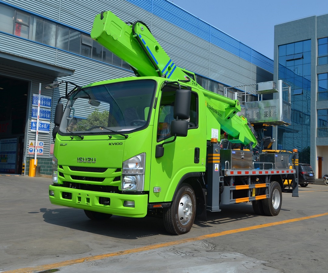 ISUZU 31M Telescopic Boom Bucket Hydraulic Lifting Platform Truck Aerial Boom Lift Bucket Cherry Picker Truck图片