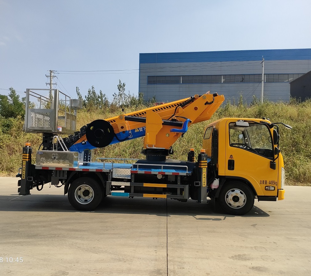 Factory Price Direct Sinotruk Shacman Faw HOWO Iisuzu 34m 38m 30m Telescopic Boom Bucket Truck Telescopic Boom Aerial Working Lift Platform Truck