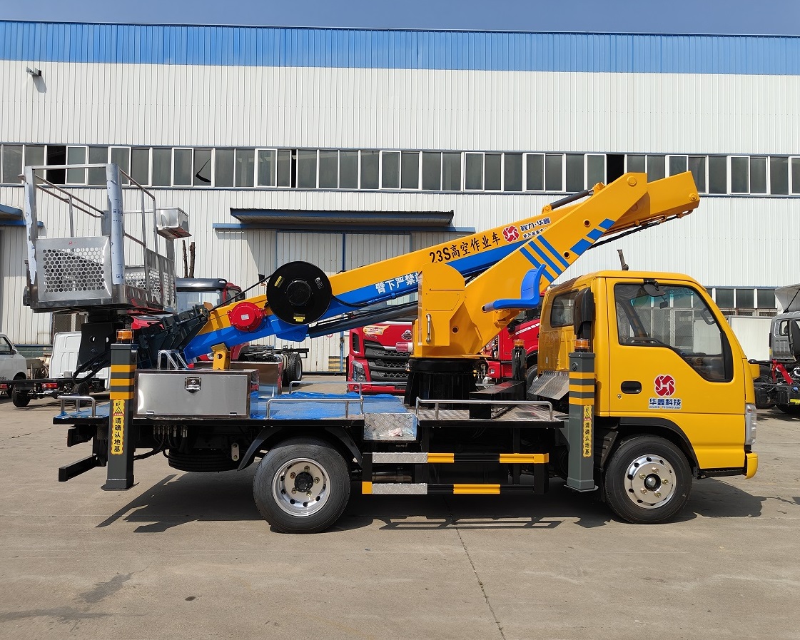 Cheap Price Direct ISUZU 4X2 FTR Straight Arm Telescopic Boom 23-28 Meters Hydraulic Aerial Cage Work Truck Aerial and High Rise Hydraulic Ladder Lift Sky Lift Truck