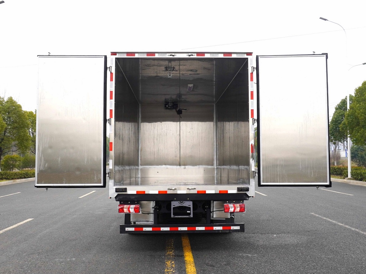 Isuzu JAC JMC Mobile Animal Harmless End Tipper Refeer Truck 8ton Refrigerated Truck for Dead Animal