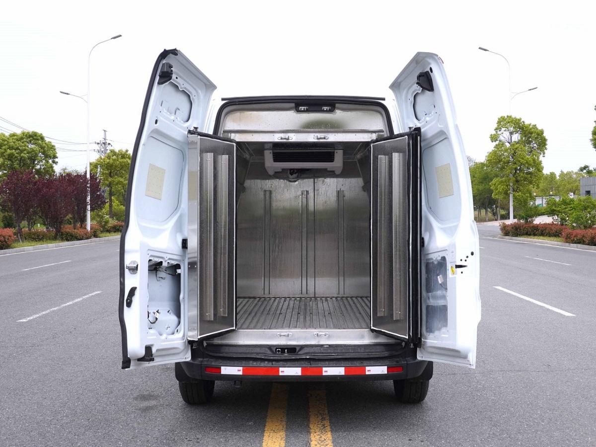 JMC Ford Mobile 1-2ton Special Use Drugs Freezer Bread style Cargo Refrigeratd Van for Vaccine