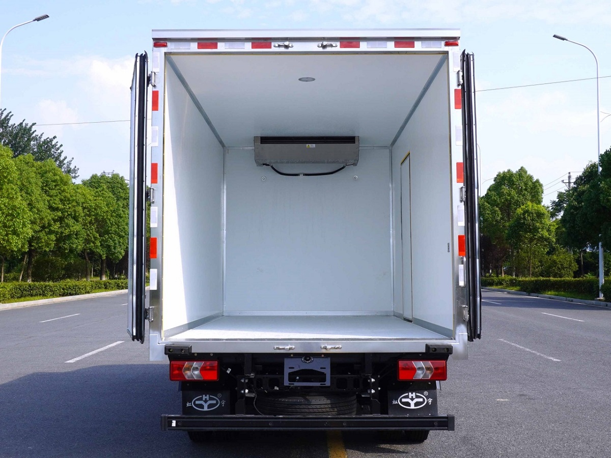 Shacman JMC 7tons Carrier Thermoking Refrigerator Unit Freezer Van Truck for Fresh Meat Vegetables