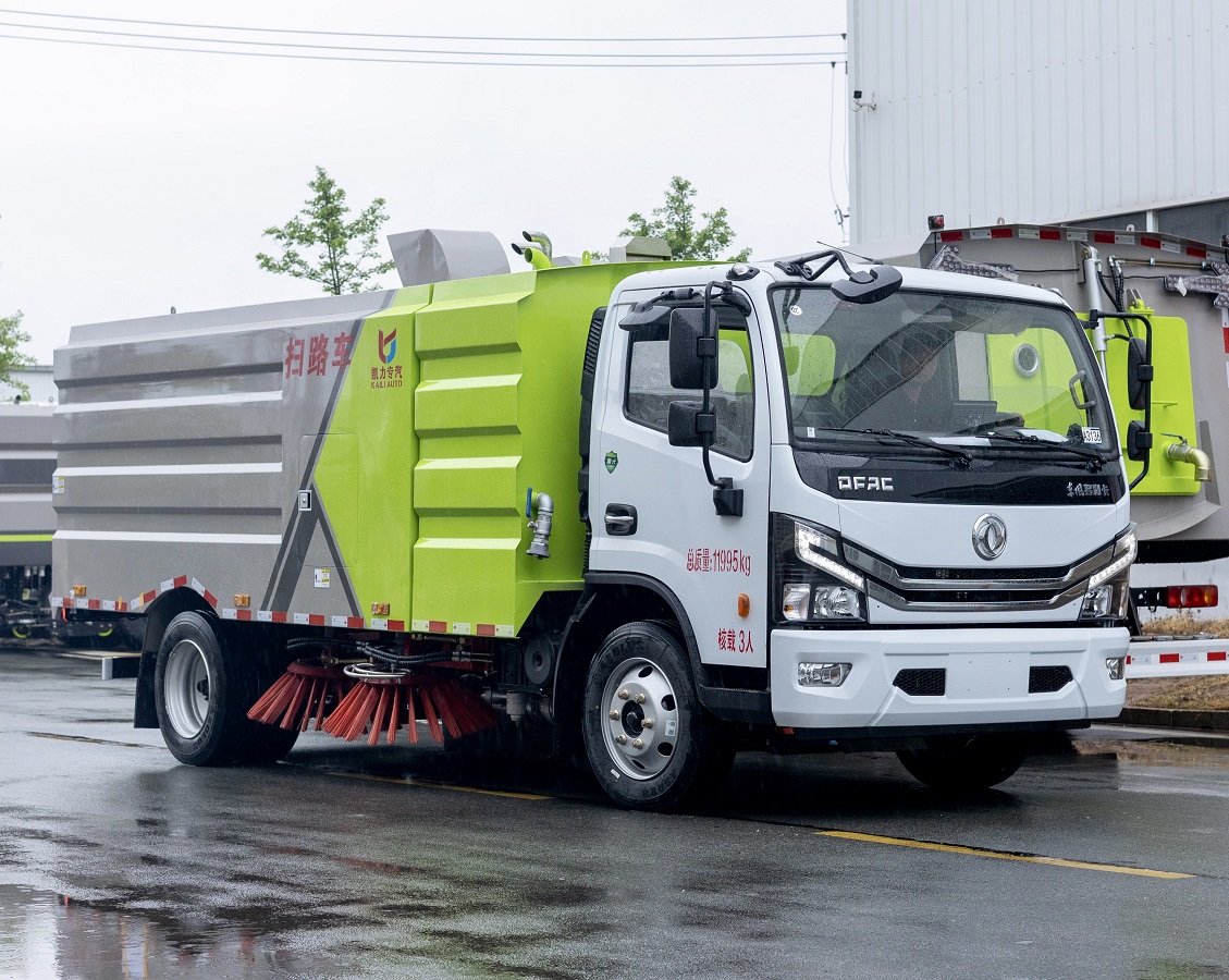 4X2 Road Sweeper Truck Made in China Vacuum Road Street Cleaning Vehicle Street Cleaner Truck Vacuum Road Floor Sweeper Vehicle图片