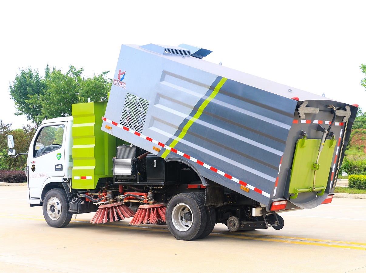 Sinotruk Isuzu Shacman Foton Dongfeng 6m3 Stainless Steel Water Dustbin Tanker Road Sweeper Trucks Tender Price