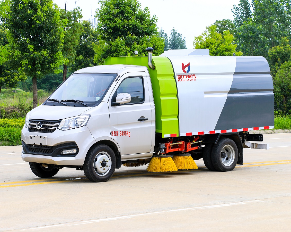 Brand New Vacuum Sweeper Road Cleaner Cleaning Vehicle Sweeping Vehicle for Factory Road Sweep Municipal Sanitation Community Road Asphalt Road