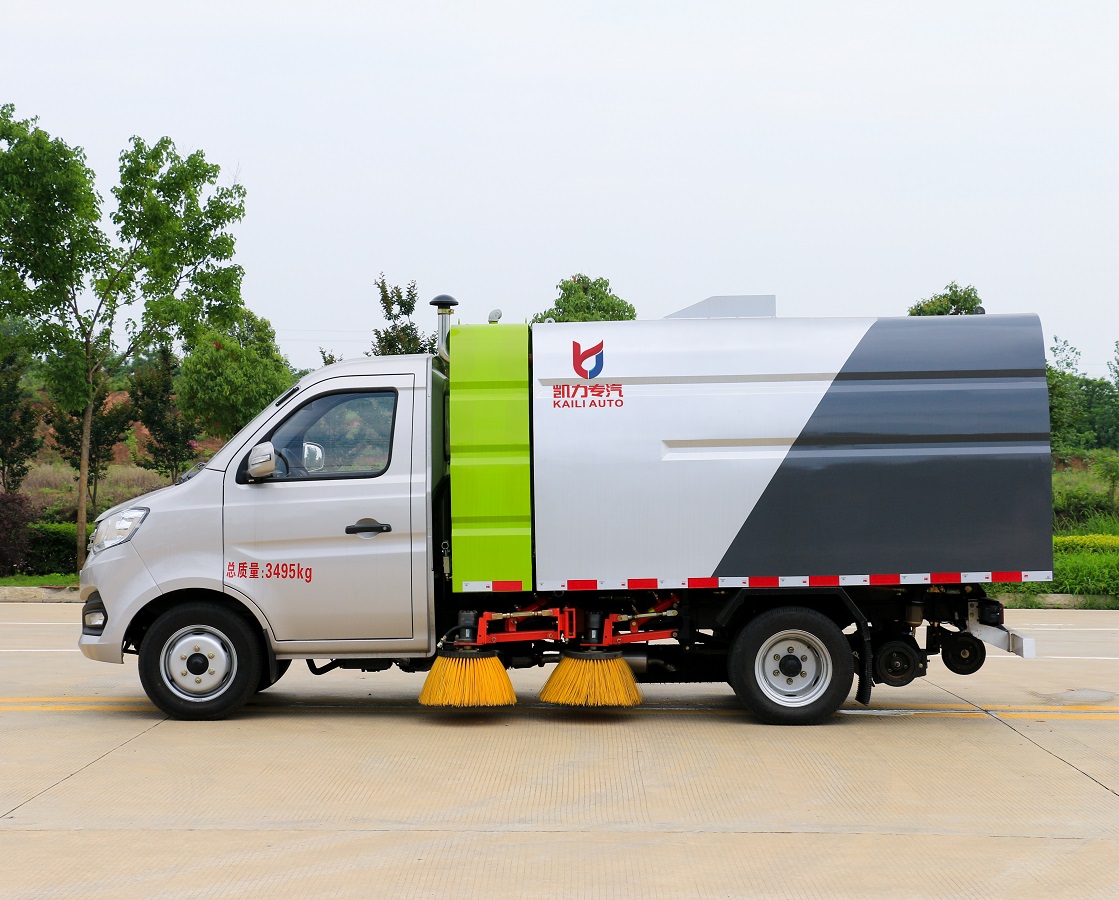 Brand New Vacuum Sweeper Road Cleaner Cleaning Vehicle Sweeping Vehicle for Factory Road Sweep Municipal Sanitation Community Road Asphalt Road