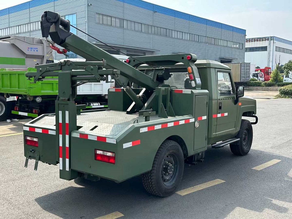 Foton BAW Northlander Warrior 4x4 Drive Pickup Wrecker Off-road Tow Truck Underground Garage Towing Vehicle Pickup Truck Accident Trailer