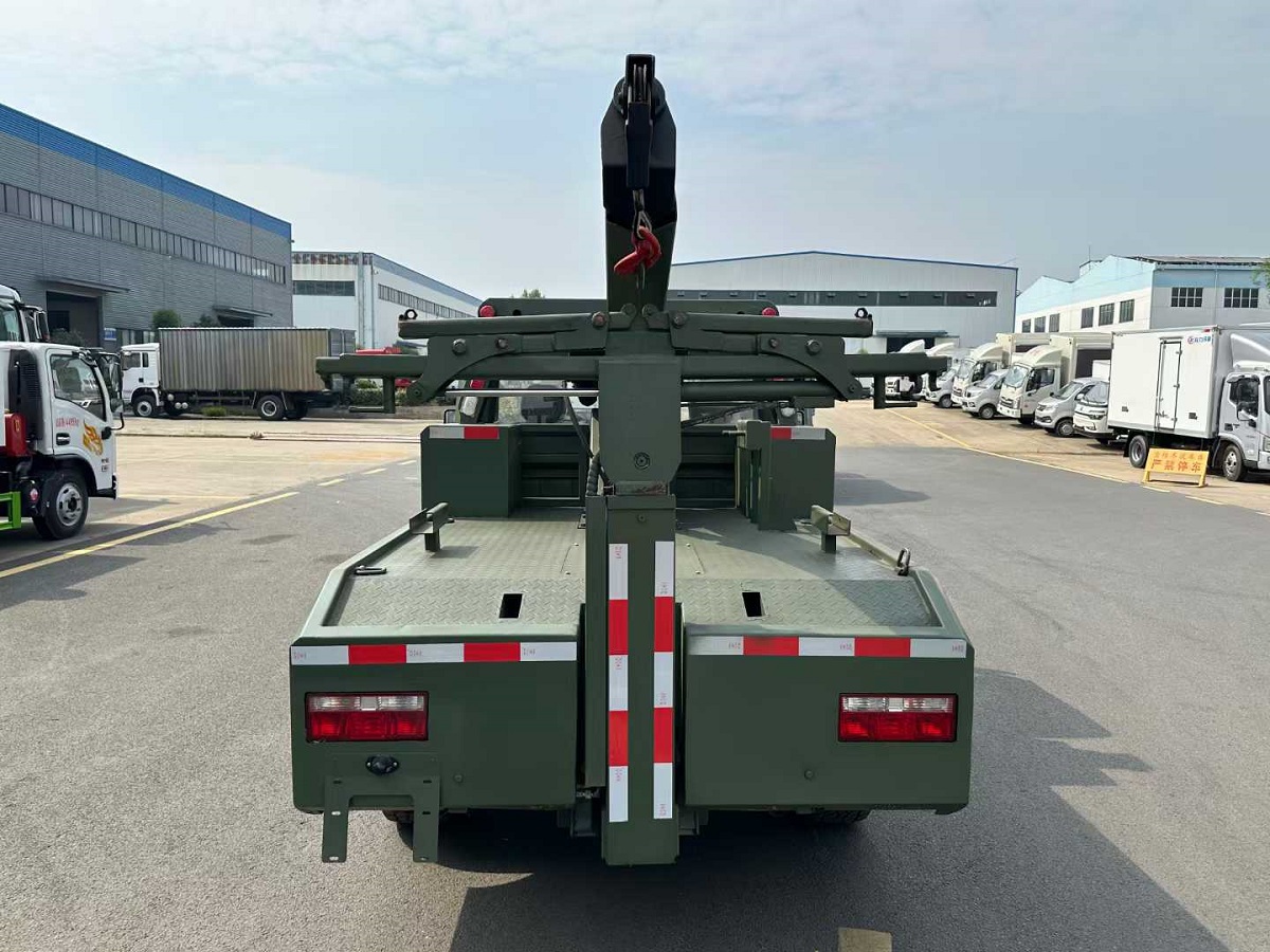 Foton BAW Northlander Warrior 4x4 Drive Pickup Wrecker Off-road Tow Truck Underground Garage Towing Vehicle Pickup Truck Accident Trailer