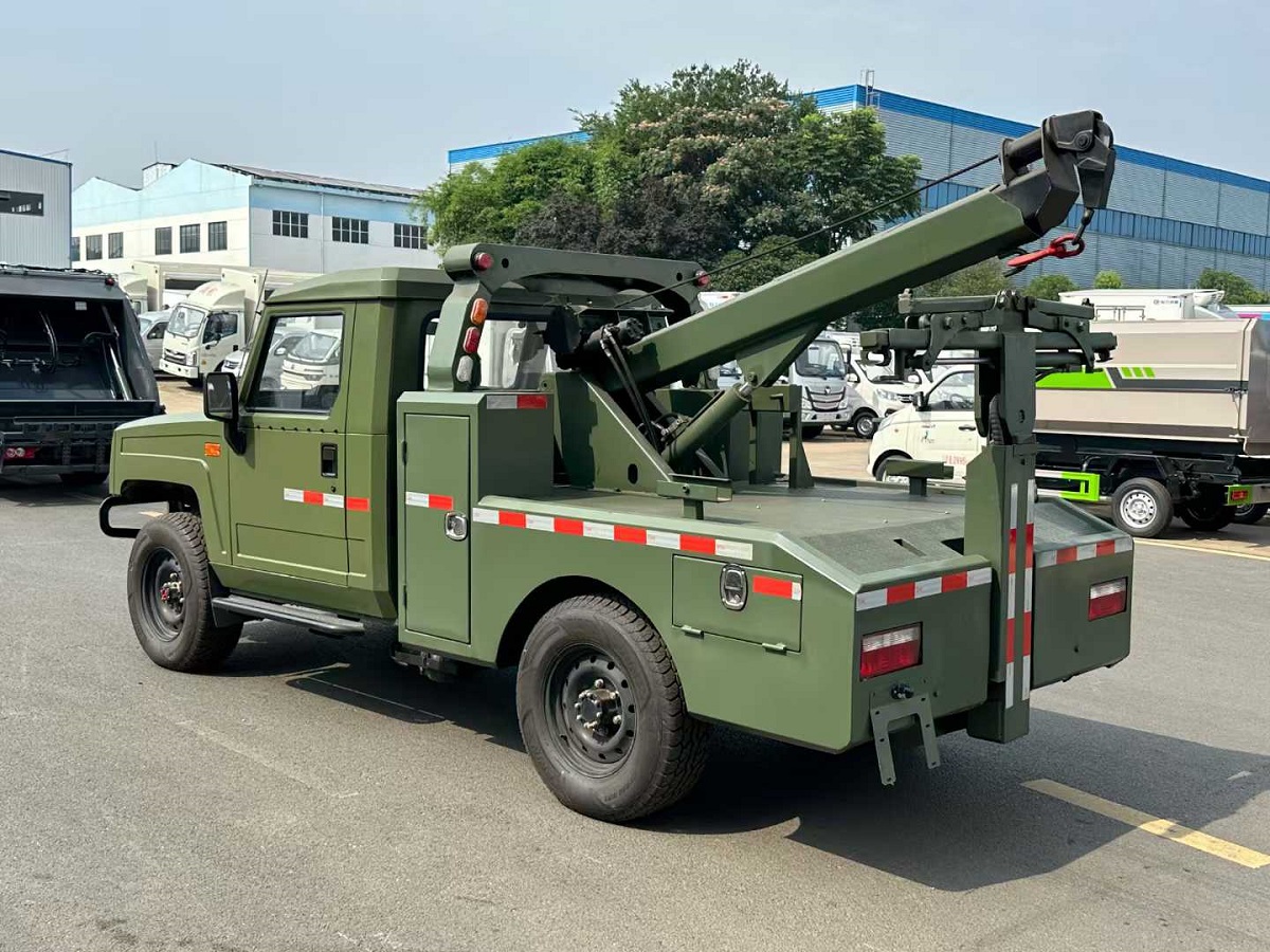 Foton BAW Northlander Warrior 4x4 Drive Pickup Wrecker Off-road Tow Truck Underground Garage Towing Vehicle Pickup Truck Accident Trailer