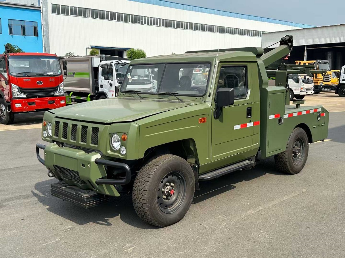 Foton BAW Northlander Warrior 4x4 Drive Pickup Wrecker Off-road Tow Truck Underground Garage Towing Vehicle Pickup Truck Accident Trailer